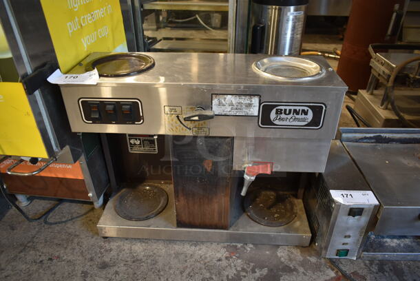 Bunn VPSF Stainless Steel Commercial Countertop 3 Burner Coffee Machine w/ Hot Water Dispenser. 120 Volts, 1 Phase. 