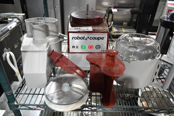 Robot Coupe R2N Metal Countertop Food Processor w/ Continuous Feed Head. 120 Volts, 1 Phase. Tested and Working!
