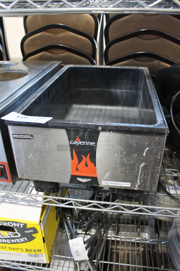Vollrath Cayenne 1001 Stainless Steel Commercial Countertop Food Warmer. 120 Volts, 1 Phase. Tested and Working!