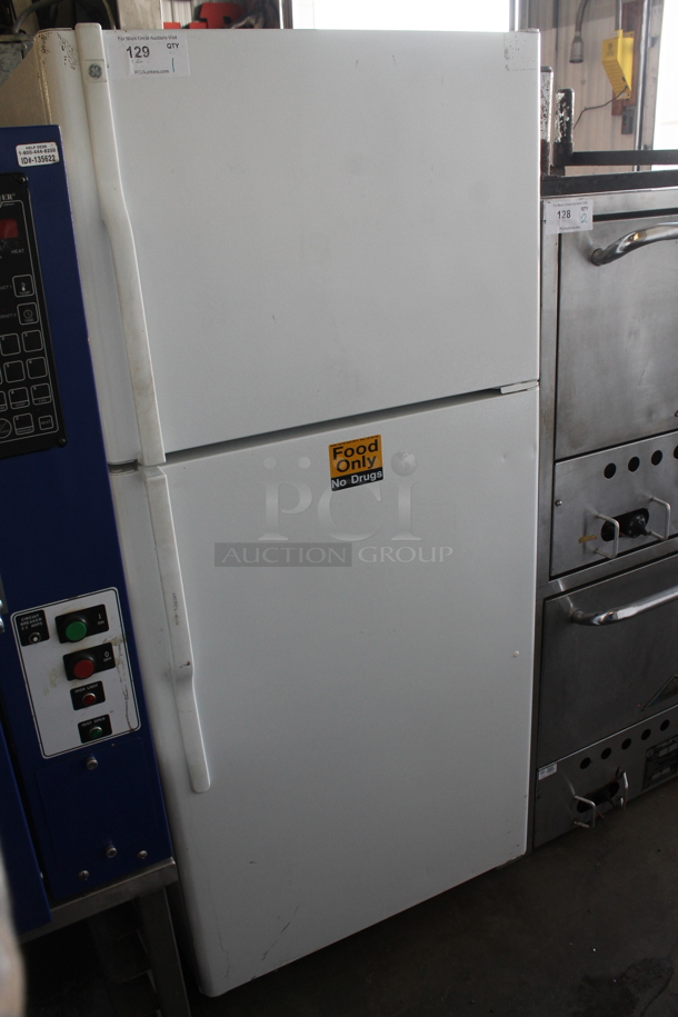 General Electric GE GTS18DBPXRWW Metal Cooler Freezer Combo. 115 Volts, 1 Phase. Tested and Working!
