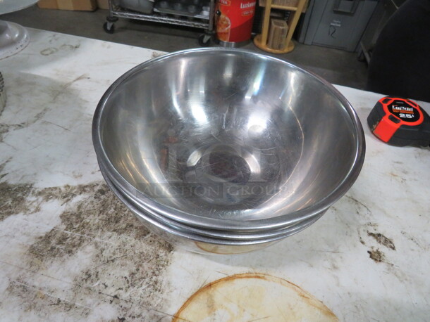 10 Inch Stainless Steel Mixing Bowls. 3XBID