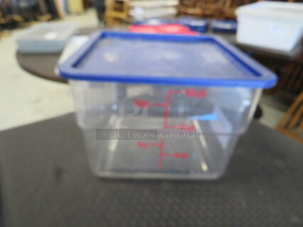 One 12 Quart Food Storage Container With Lid.