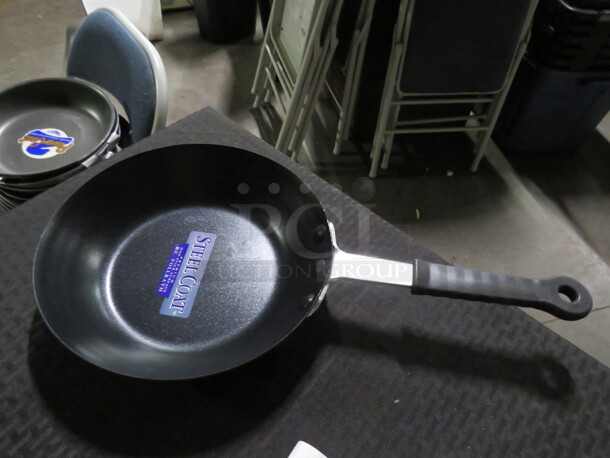 One NEW Vollrath 7 Inch Steelcoat Saute Pan With Gator Grip Handle. #59910 - Item #1117655
