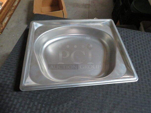 One NEW Vollrath 1/2 Size 2.5 Inch Deep Super Shape Stainless Steel Kidney Food Pan. #3102120. $31.74 - Item #1118261
