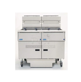 BRAND NEW SCRATCH AND DENT! Pitco Frialator SSH55 Stainless Steel Commercial Natural Gas Powered 2 Bay Deep Fat Fryer w/ 4 Metal Fry Baskets and 4 Splash Guards on Commercial Casters. 80,000 BTU. 