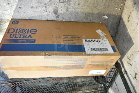 BRAND NEW IN BOX! Dixie Ultra 54550 Napkin Dispenser. 