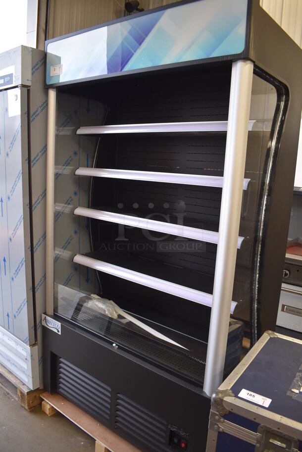 BRAND NEW SCRATCH AND DENT! Avantco  BVAC-46HC 46" Black Metal Commercial Floor Style Refrigerated Air Curtain Open Grab N Go Merchandiser. One Panel On Right Side Is Missing. 45x27x82. Tested and Working!