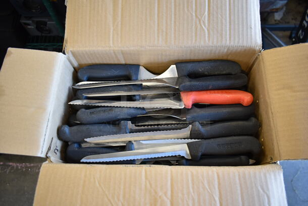40 SHARPENED Stainless Steel Serrated Knives. 40 Times Your Bid!