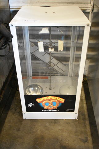 J&J Snack Foods 750 Metal Commercial Countertop Heated Merchandiser Display Case. 