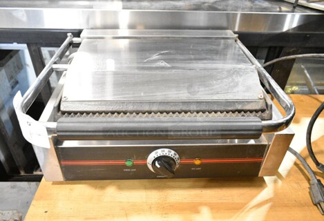 USR Cookline PG-1 Stainless Steel Commercial Countertop Panini Press. 120 Volts, 1 Phase. 