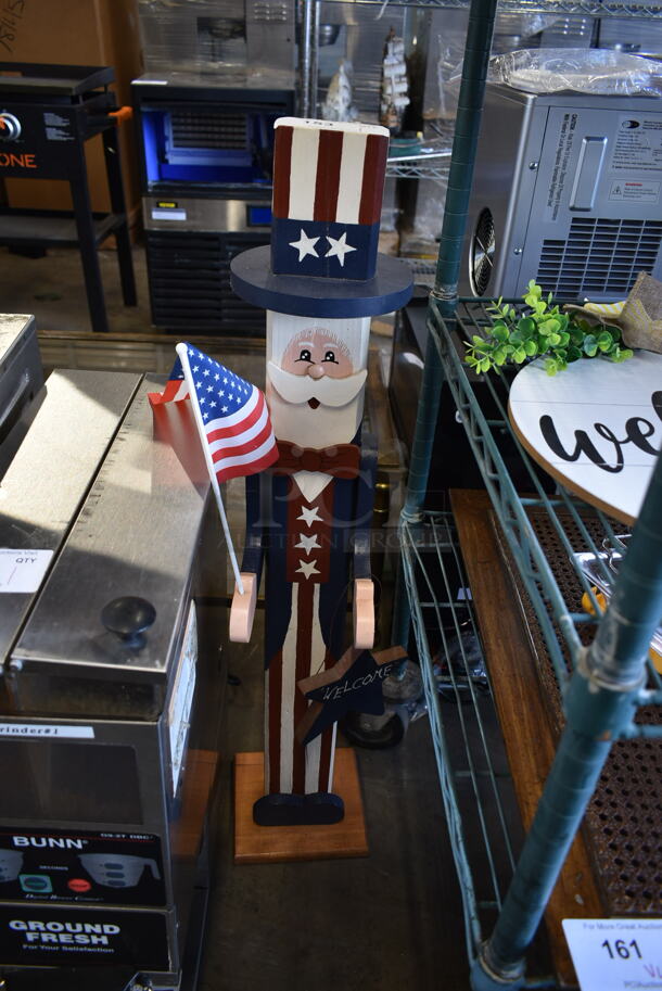 Fourth of July Decorative Wooden Pole.