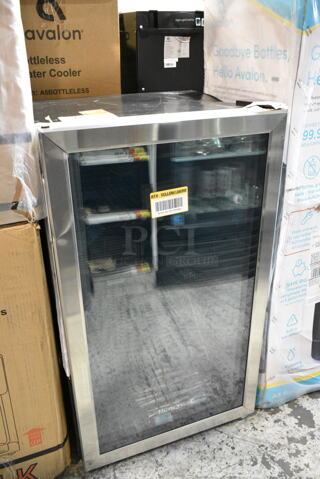 Honeywell H115BCS Metal Mini Cooler Merchandiser. 115 Volts, 1 Phase. Tested and Powers On But Does Not Get Cold
