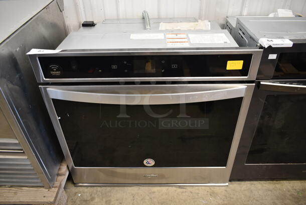 Whirlpool WOS5TEC0RS00 Stainless Steel Electric Powered Oven. 208-240 Volts.