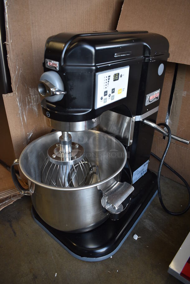 BRAND NEW IN BOX! Avantco Model 177MIX8BK Metal Commercial Countertop 8 Quart Planetary Dough Mixer w/ Stainless Steel Bowl, Whisk and Paddle Attachments. 120 Volts, 1 Phase. 13x16x20. Tested and Working!