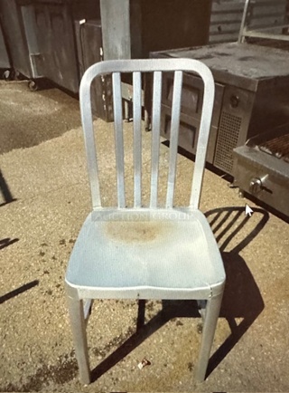 Aluminum Patio Chair. 3XBID