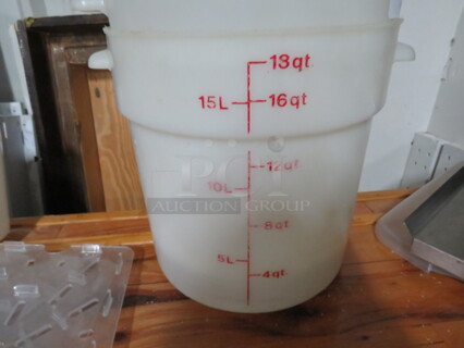 One 18 Quart Food Storage Container.