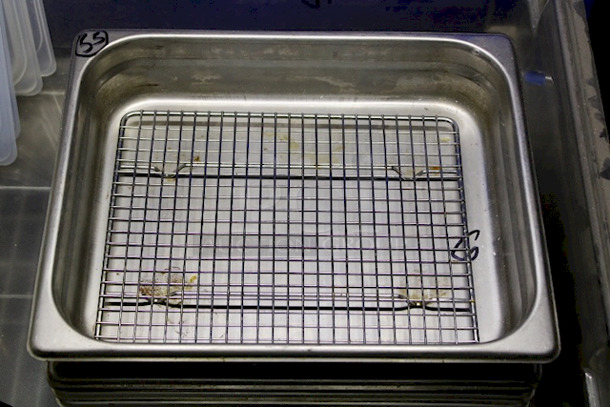 AWESOME! 1/2 Size 2 1/2" Deep Steel Steam Table Pan / Hotel Pan with Footed Cooling Rack / Pan Grate. 12-1/2x10-1/4x2-1/2 6x Your Bid.