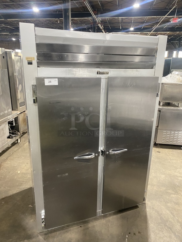 TRAULSEN Stainless Steel 2 Door Reach In Freezer! Model GHT-2-32 NUT Serial 1983485G 115V/60Hz/1 Phase 