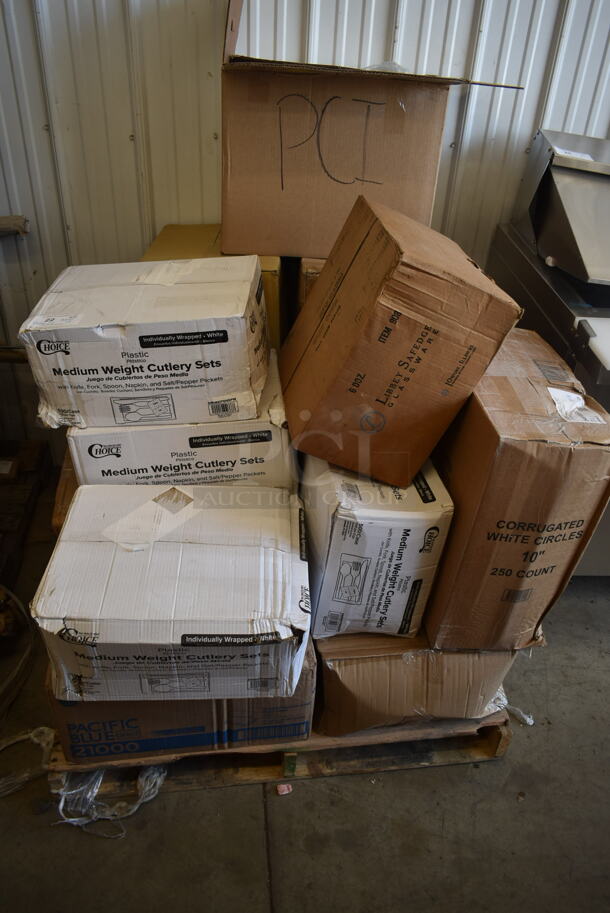 PALLET LOT of 15 BRAND NEW Boxes Including 4 Box 346WKFSNSPM Choice White Medium Weight Wrapped Plastic Cutlery Pack with Napkin and Salt / Pepper Packets - 500/Case, 908 Libbey Glasses, 24510CCC 10" White Corrugated Cake Circle - 250/Case, 176BSKT95YE Choice 9 1/4" x 5 3/4" x 1 1/2" Yellow Oval Plastic Fast Food Basket - 12/Pack, 2 Box 500CC9 Choice 9 oz. Clear PET Customizable Plastic Squat Cold Cup - 1000/Case, Choice Hinged Deli Container. 15 Times Your Bid!