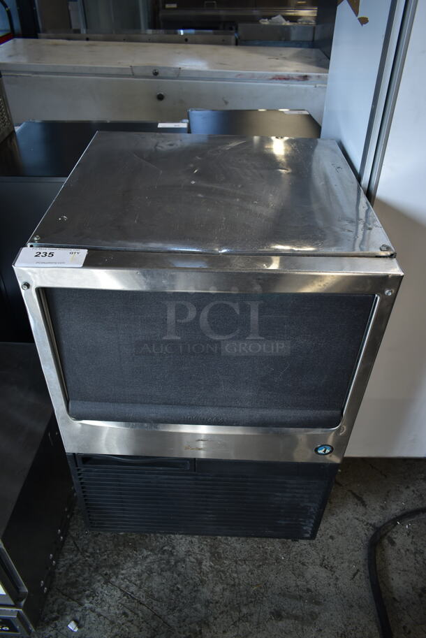 Hoshizaki KM-101BAH Stainless Steel Commercial Self Contained Ice Machine. 115 Volts, 1 Phase. 