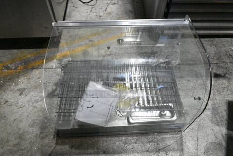 KoolMore HDC-1.5C Metal Countertop Heated Display Case Merchandiser. 110-120 Volts, 1 Phase. Tested and Working!