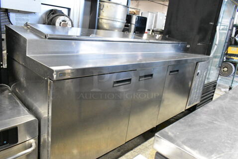 2018 Delfield 18691PTBMP Stainless Steel Commercial Pizza Prep Table Bain Marie. 115 Volts, 1 Phase. 