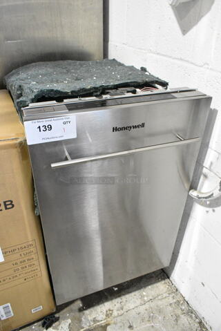 Honeywell HDS18SS 18" Dishwasher with 8 Place settings, 6 Washing Programs. 120 Volts, 1 Phase.