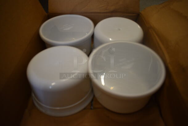 ALL ONE MONEY! Lot of 6 BRAND NEW IN BOX! Vollrath White Poly 1.5 Quart Bins w/ Clear Lids. 6.75x6.75x4