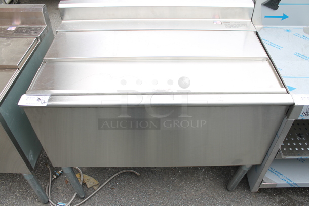 BRAND NEW SCRATCH AND DENT! Eagle B36IC-12D-22 Stainless Steel Commercial Ice Bin w/ Lid.