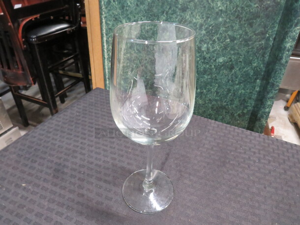 Stem Wine Glass. 5XBID