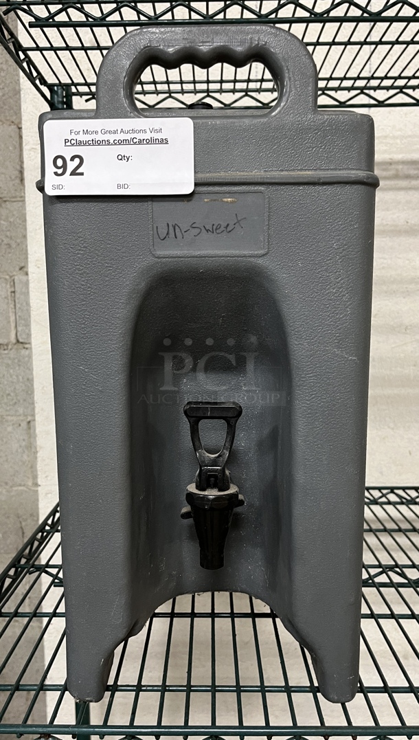 Portable Beverage Dispenser