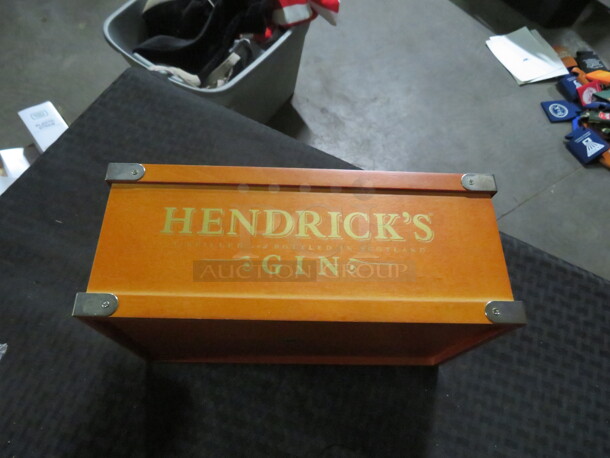NEW Hendricks Gin Bar Caddy. 2XBID