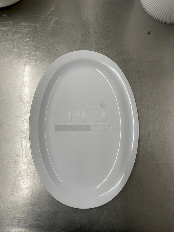 10" Oval Serving Platter, Melamine. 43x Your Bid. 