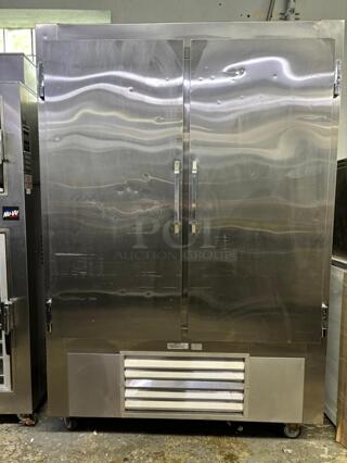 AMAZING DOUBLE DOOR STAINLESS STEEL REFRIGERATOR 