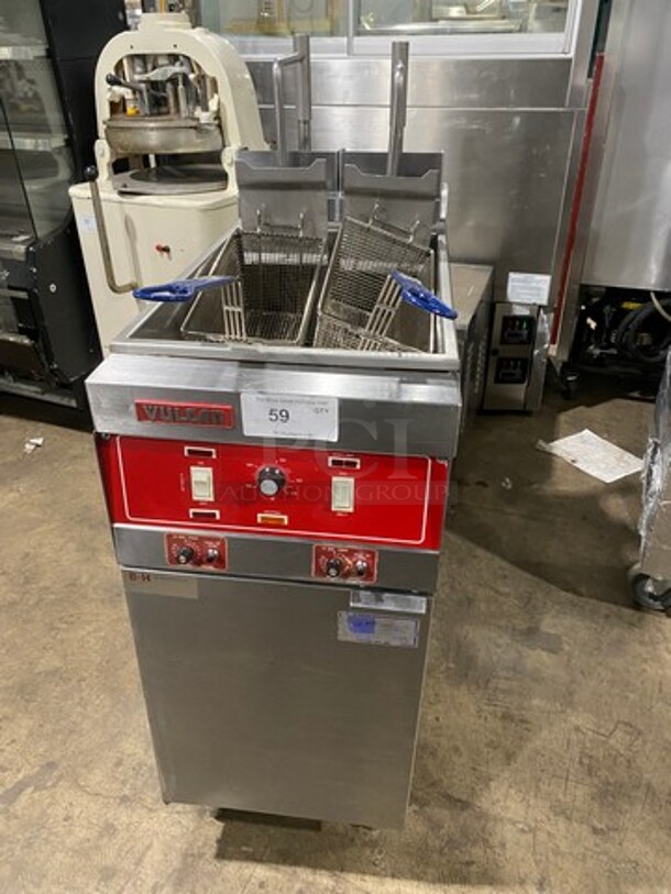 Vulcan Commercial Electric Powered Deep Fat Fryer! With 2 Metal Frying Baskets! All Stainless Steel! Model ERO50! On Legs! 208V 3 Phase! 
