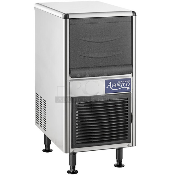 BRAND NEW SCRATCH AND DENT! 2024 Avantco 194UCB77A Stainless Steel Commercial Undercounter Bullet Ice Machine - 96 lb. 115 Volts, 1 Phase. 