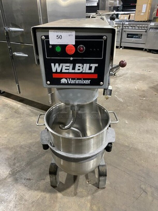 NICE! Welbilt Varimixer Commercial 40 Qt Planetary Mixer! With Mixing Bowl And Hook Attachment! Model: W40 SN: 6913030002EA 208V 3 Phase - Item #1127406