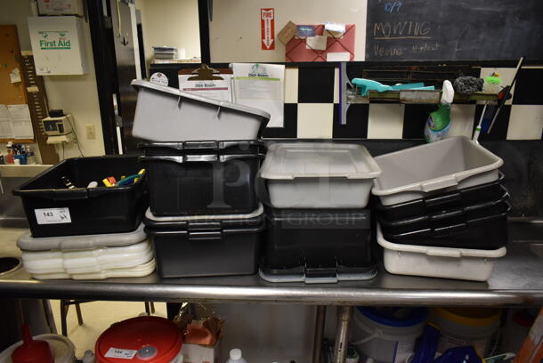 ALL ONE MONEY! Lot of Poly Bus Bins and Lids. (dish room)