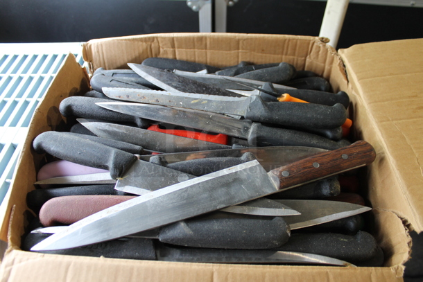 55 SHARPENED Stainless Steel Knives Including Chef Knives. 55 Times Your Bid!