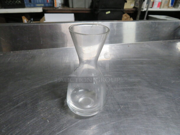 Glass Carafe. 6XBID