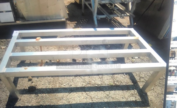 One Aluminum Dunnage Rack. 48X24X12