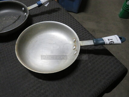 One Thermalloy 9 Inch Saute Pan With Kool Touch Handle.