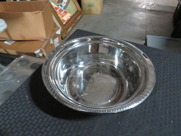 One NEW Vollrath Miramar 4 Quart 4 Inch Deep Decorative Round Stainless Steel Food Pan. #8230510. 92.99. - Item #1118227