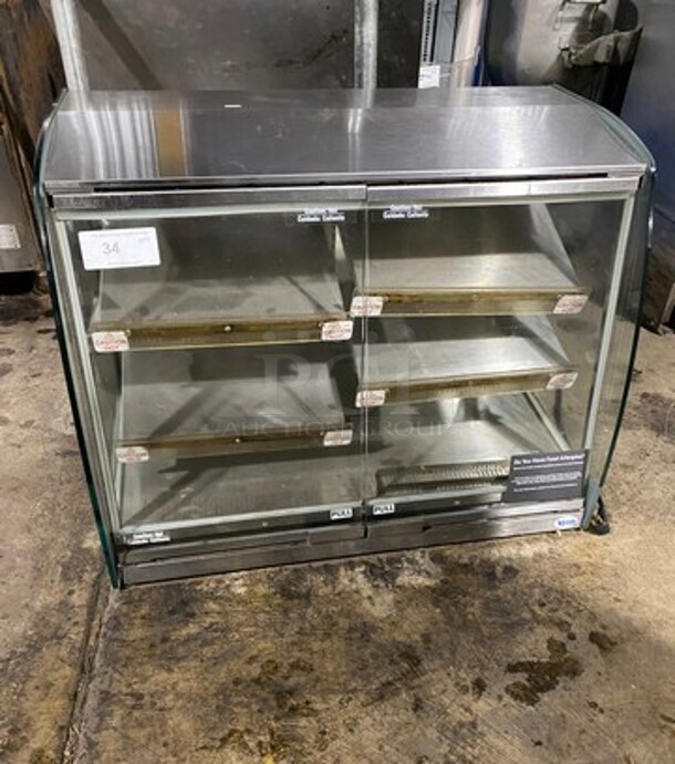 Vendo Commercial Countertop Food Warming Display Case! Glass All Around Showcase Style! Rear Access Doors! All Stainless Steel! Model: HFDC00001 SN: 1372164 115V 60HZ 1 Phase