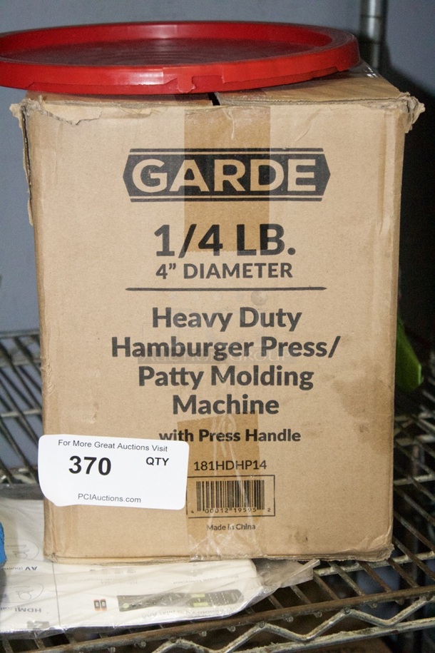 NEW! Garde HDHP14 Heavy-Duty 1/4 lb. 4" Hamburger Patty Molding Press with Handle