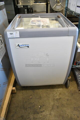 BRAND NEW SCRATCH AND DENT! Avantco 360ADC4N Commercial 26" Ice Cream Dipping Cabinet on Commercial Casters. 115 Volts, 1 Phase. 