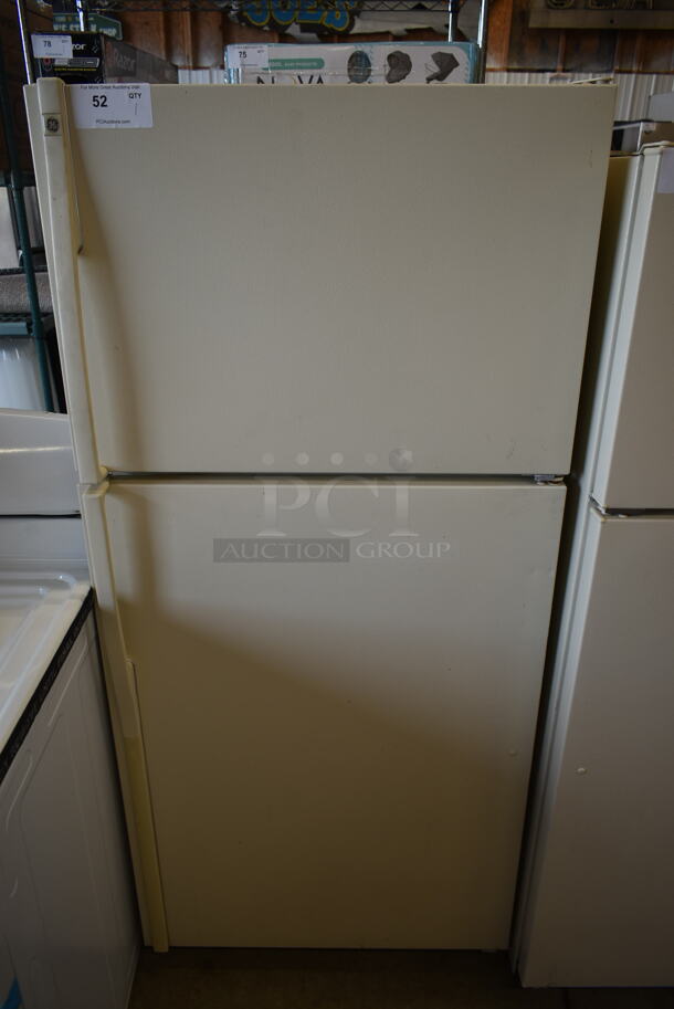 General Electric GE TBX18CIBKRAA Metal Cooler Freezer Combo. 115 Volts, 1 Phase. Tested and Working!
