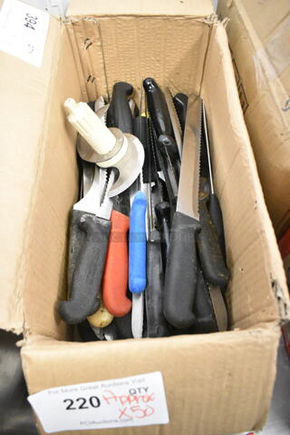 50 SHARPENED Stainless Steel Knives Including Serrated Bread Knives. 50 Times Your Bid! 