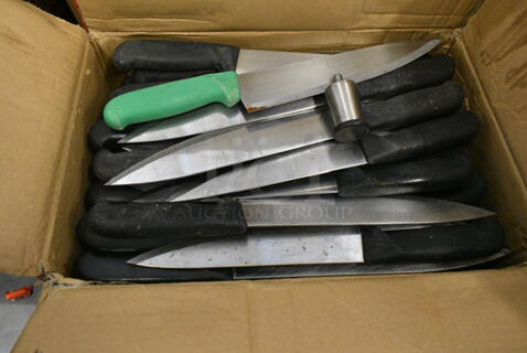 50 SHARPENED Stainless Steel Knives Including Chef Knives. 50 Times Your Bid! 