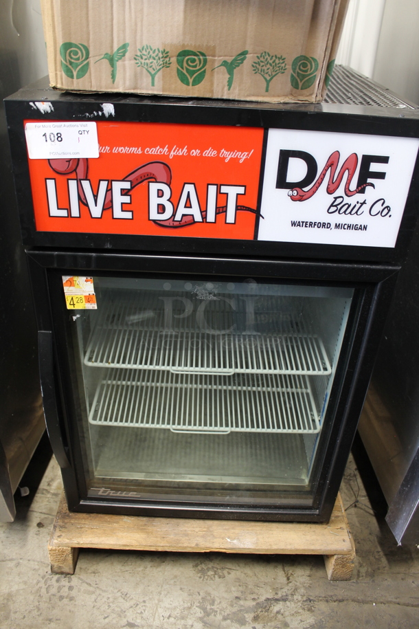 2019 True GDM-05-HC Metal Commercial Mini Cooler Merchandiser w/ Poly Coated Racks. 115 Volts, 1 Phase. Tested and Working!